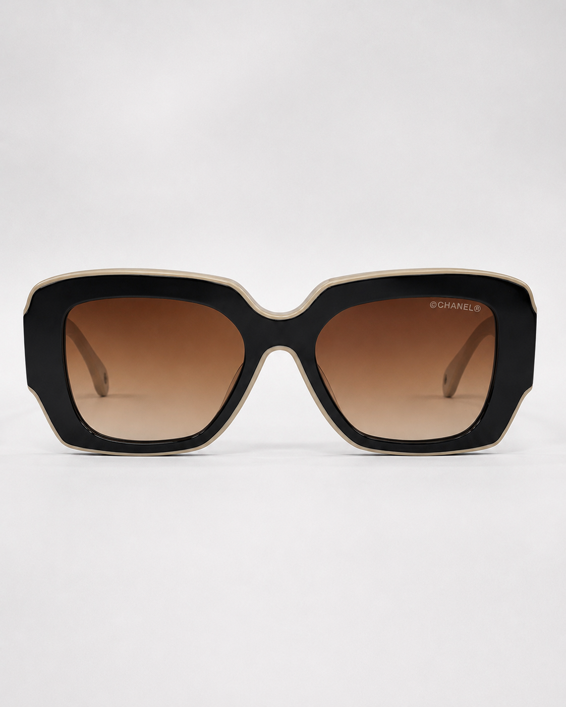 CC Contrast-Frame Oversized Sunglasses