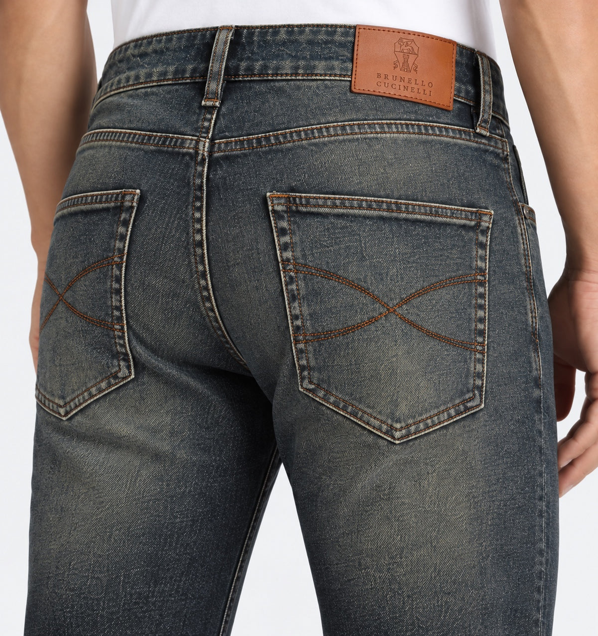 Men’s Straight-Fit Jeans – Vintage Grey-Blue - back detail