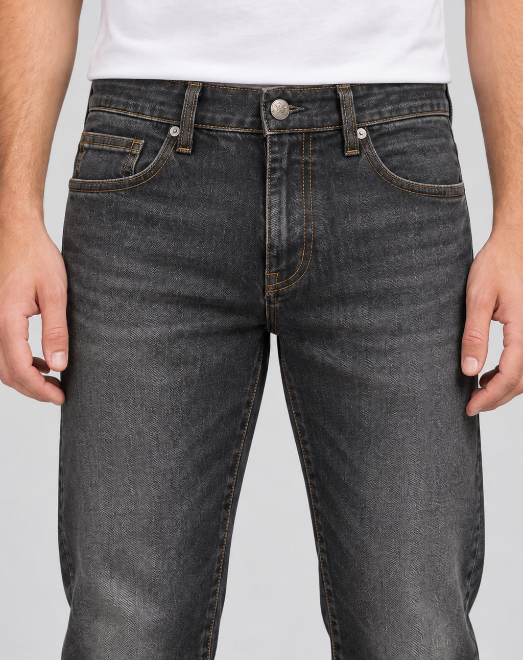 Men’s Straight-Fit Jeans – Graphite Grey - front detail