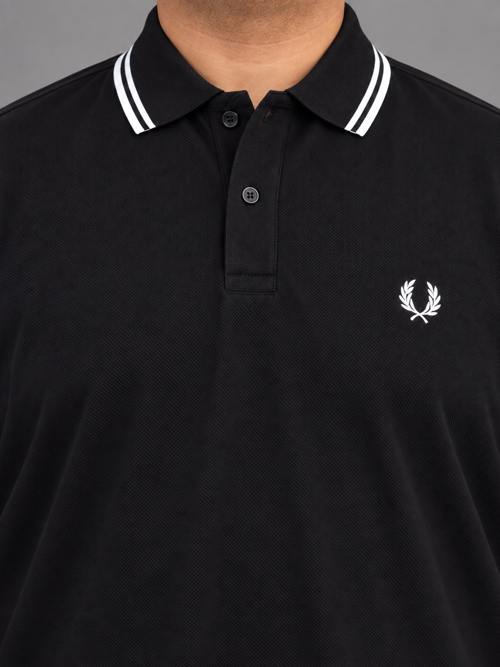 Oversized Black Polo With Double White Tipping - view 4