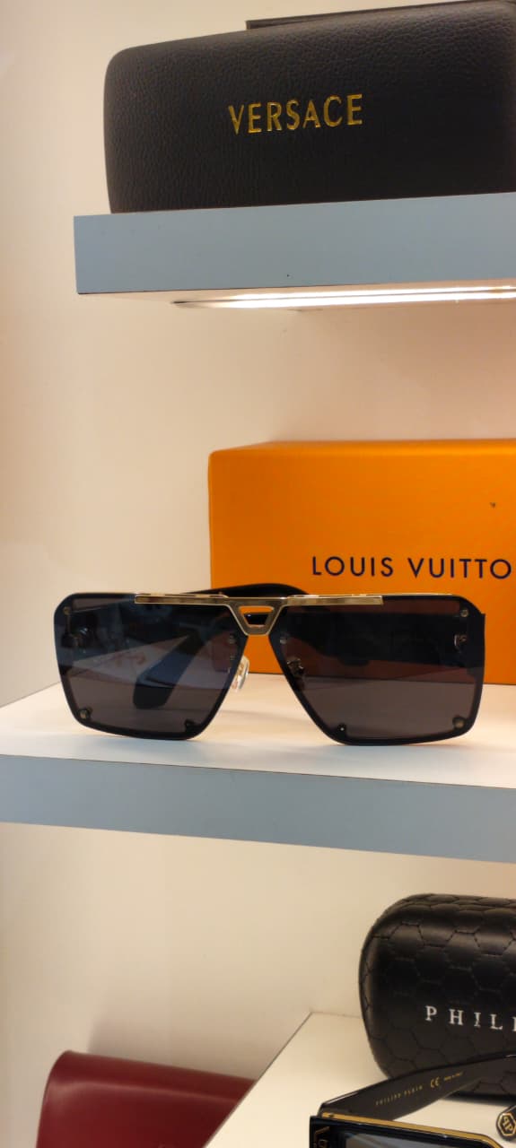 LV — Black Gold Square Sunglasses – Model 5 - actual product 1